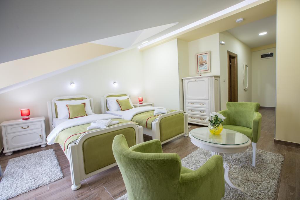 Apartmani Mg Niksic Exterior photo