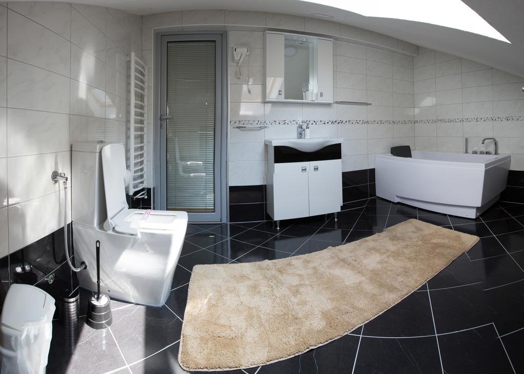 Apartmani Mg Niksic Exterior photo